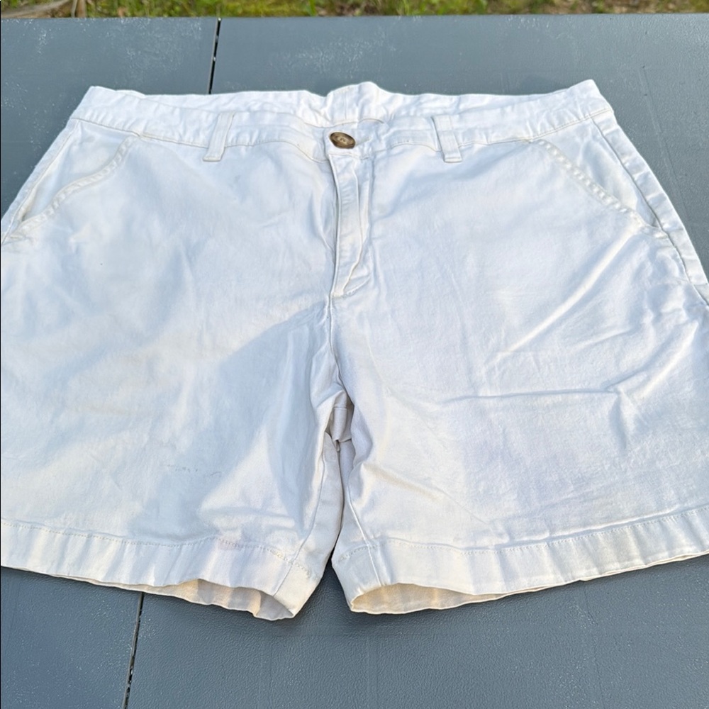 Chubbies White Cargo Shorts for Men